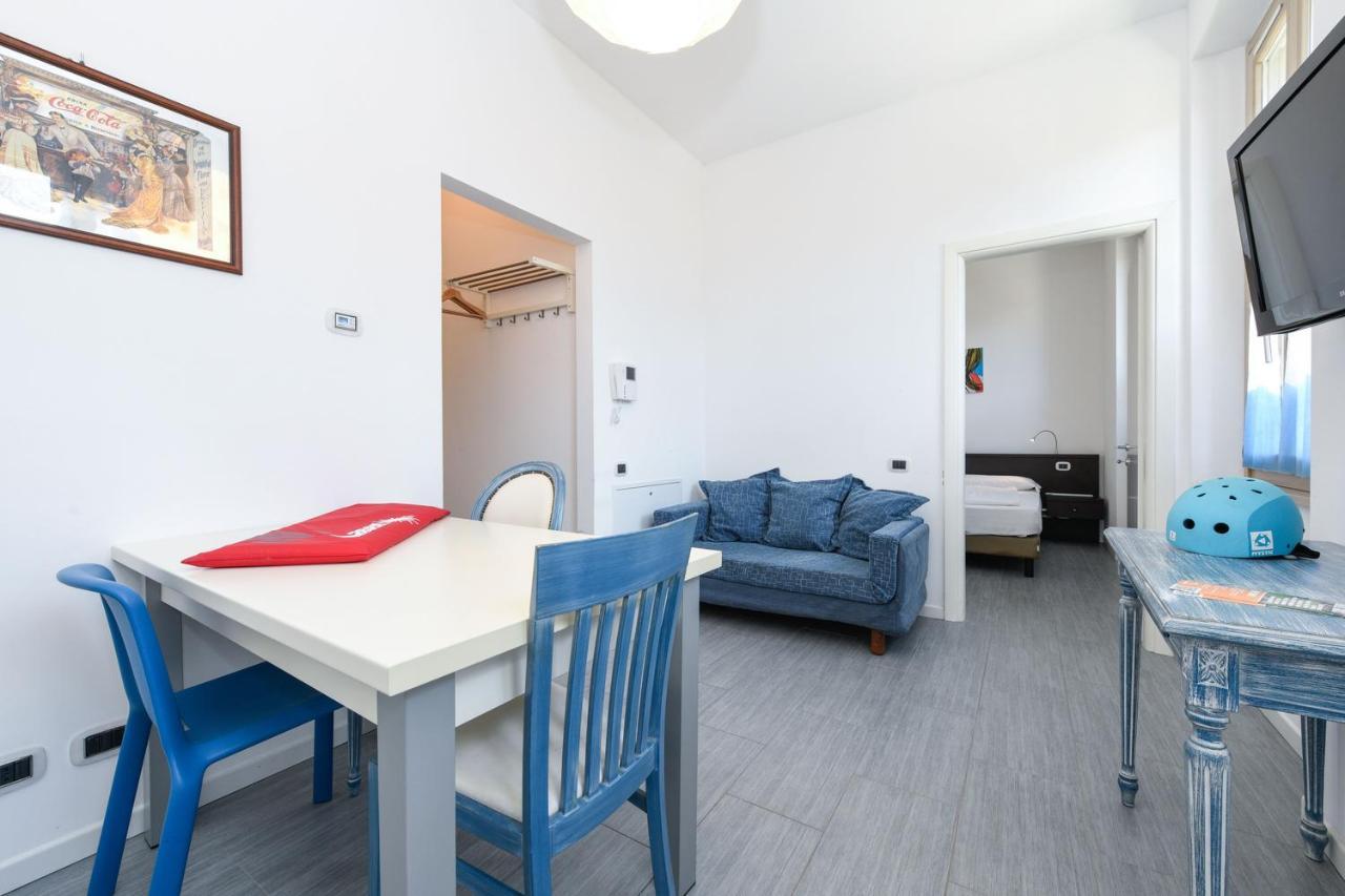 Sail Home - Apartments For Wind Lovers Кампионе-дель-Гарда Экстерьер фото