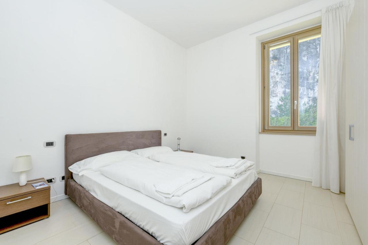 Sail Home - Apartments For Wind Lovers Кампионе-дель-Гарда Экстерьер фото