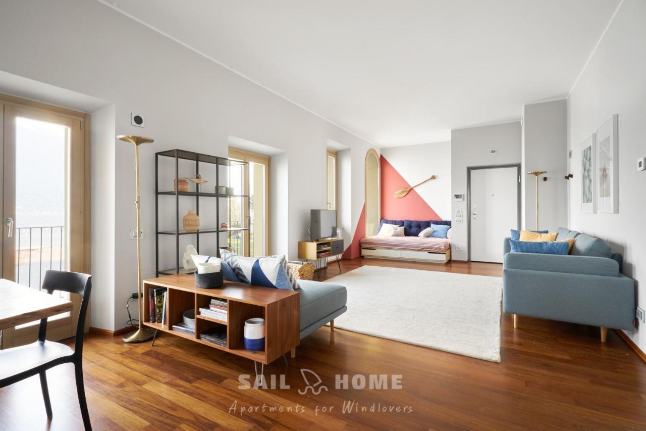 Sail Home - Apartments For Wind Lovers Кампионе-дель-Гарда Экстерьер фото