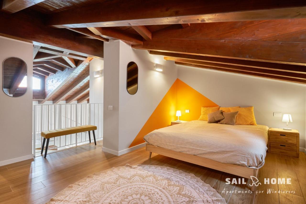 Sail Home - Apartments For Wind Lovers Кампионе-дель-Гарда Экстерьер фото
